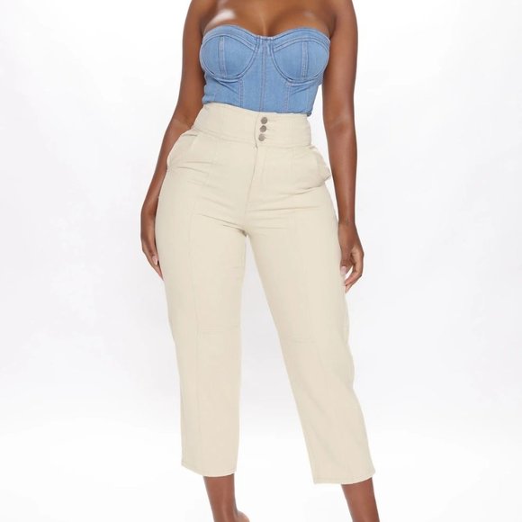 FASHIONNOVA Balloon Crop Jeans Nude Size M - Picture 1 of 9